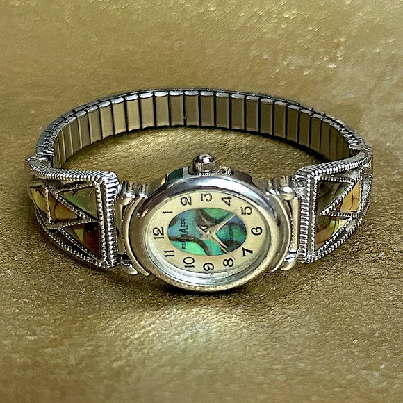 Express Accessories - LA Express Vintage Abalone Wristwatch Bracelet • Metal Expansion Band • Runs!